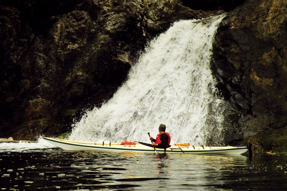 Ocean kayak waterfall nuchatlitz
