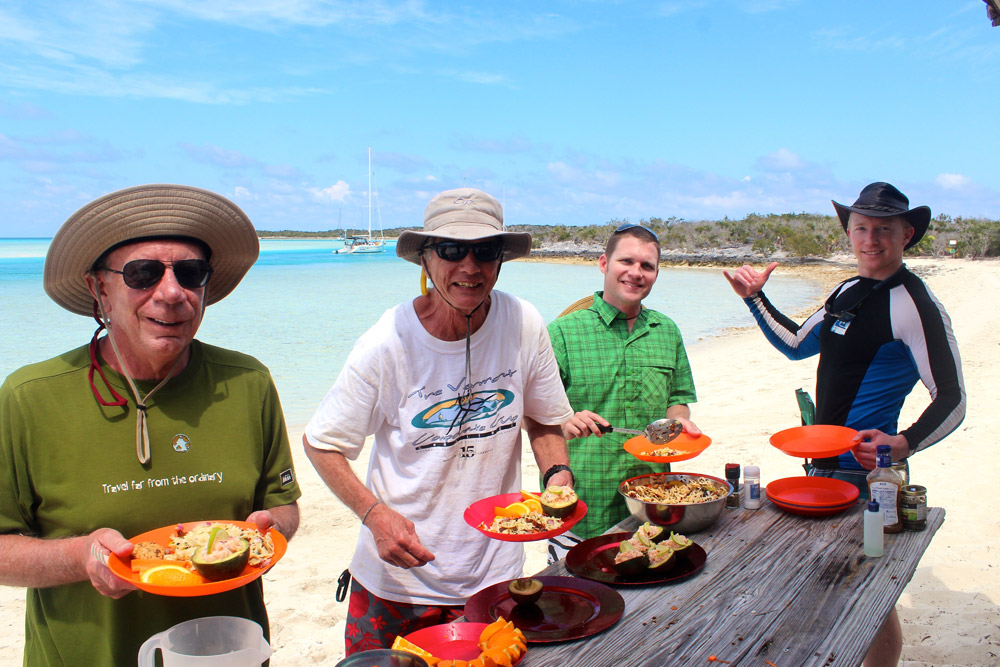 Group dining exuma kayaking tour