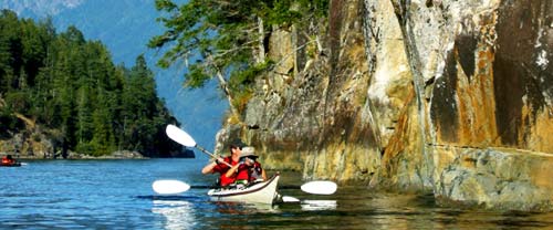 desolation sound kayaking