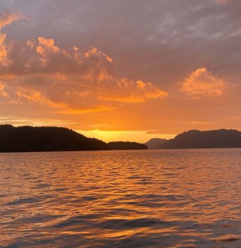 Beautiful sunset over the Johnstone Strait