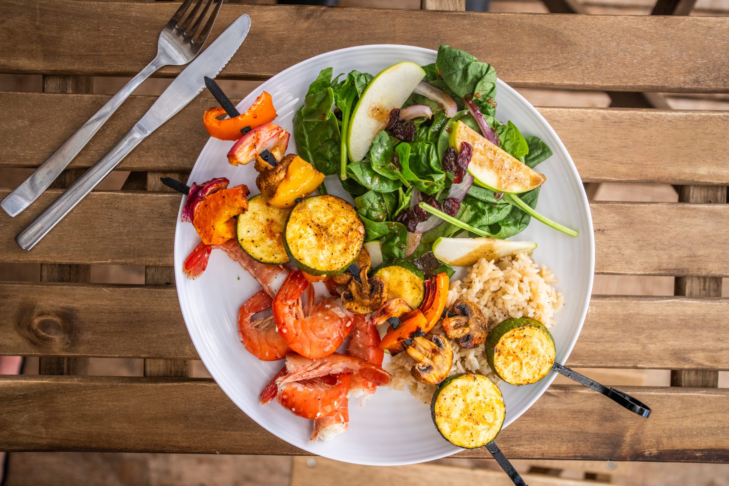 Prepared prawn dinner with vegetables