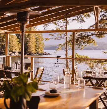 Outdoor dining room overlooking the ocean
