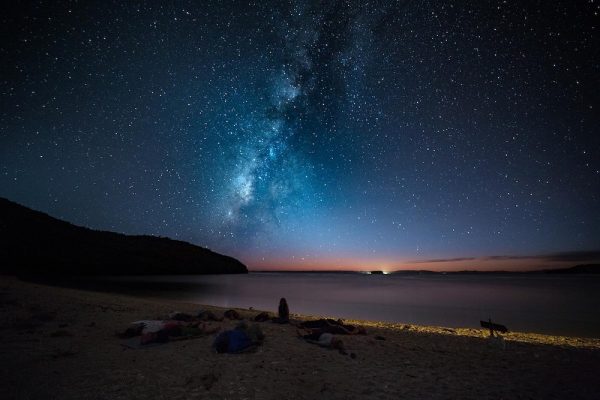 A sky full of stars over a beach in Mexico